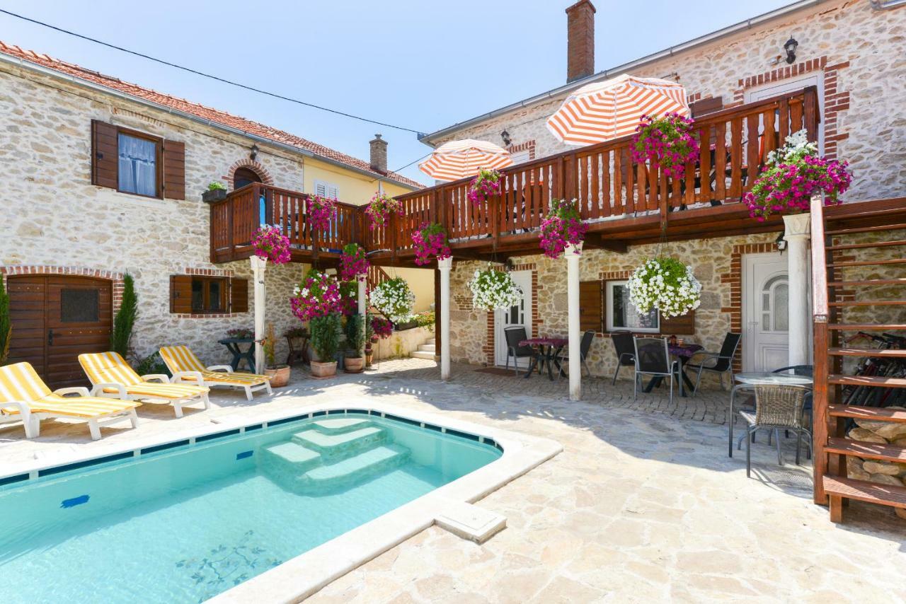 Studios Villa Romantica Zadar Extérieur photo